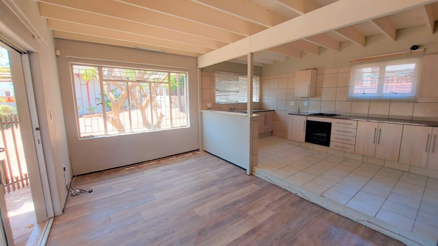 1 Bedroom Property for Sale in Meerhof North West